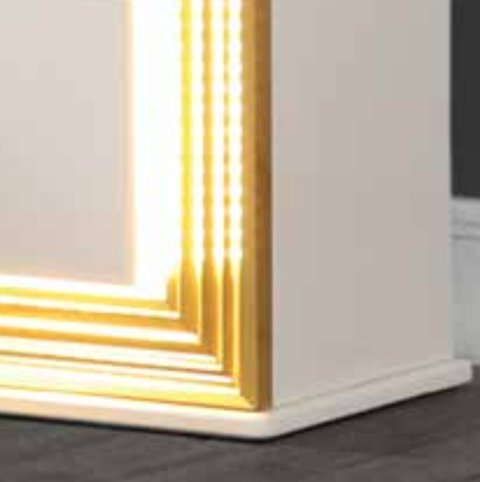 Chambre à coucher royale King — Blanc avec touches dorées